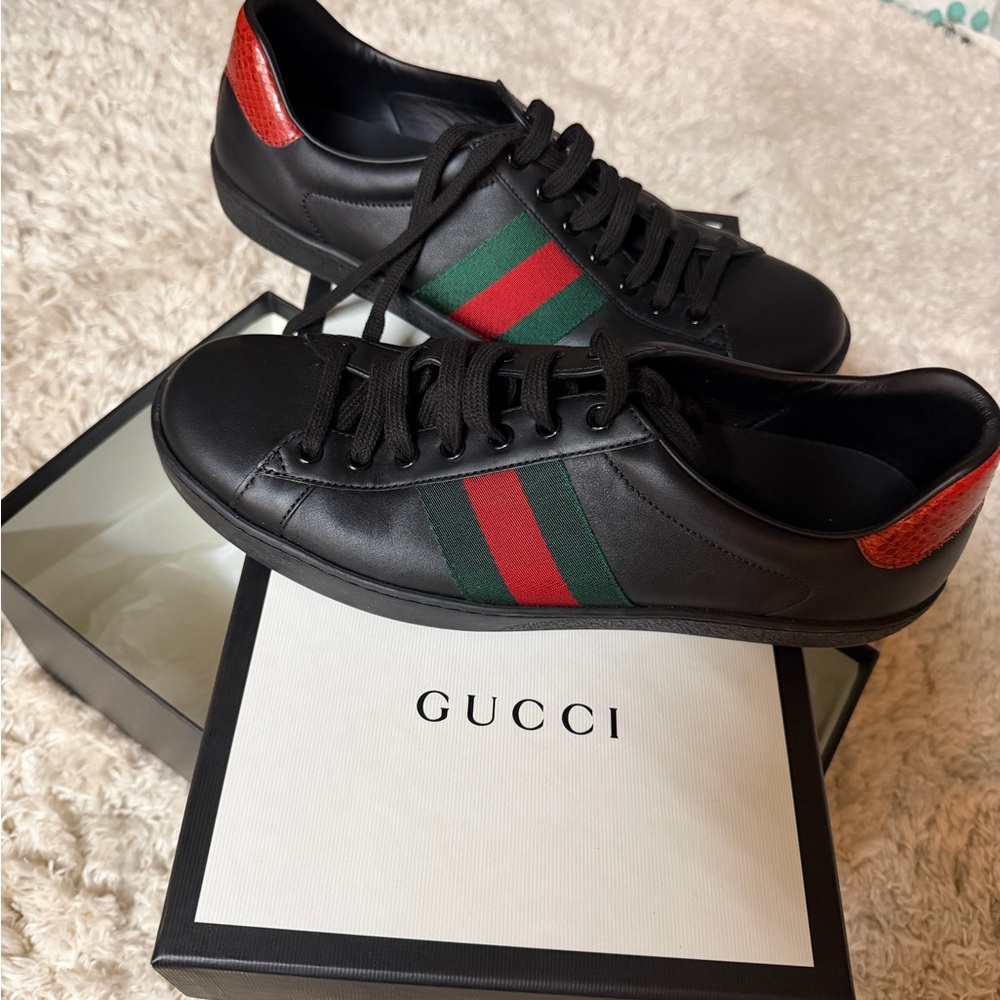 Gucci Black Sneakers with Red and Green Accents